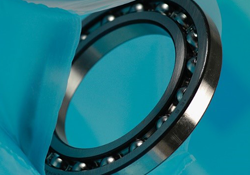 Bearing packaged in VCI blue film bag with VCI corrosion prevention